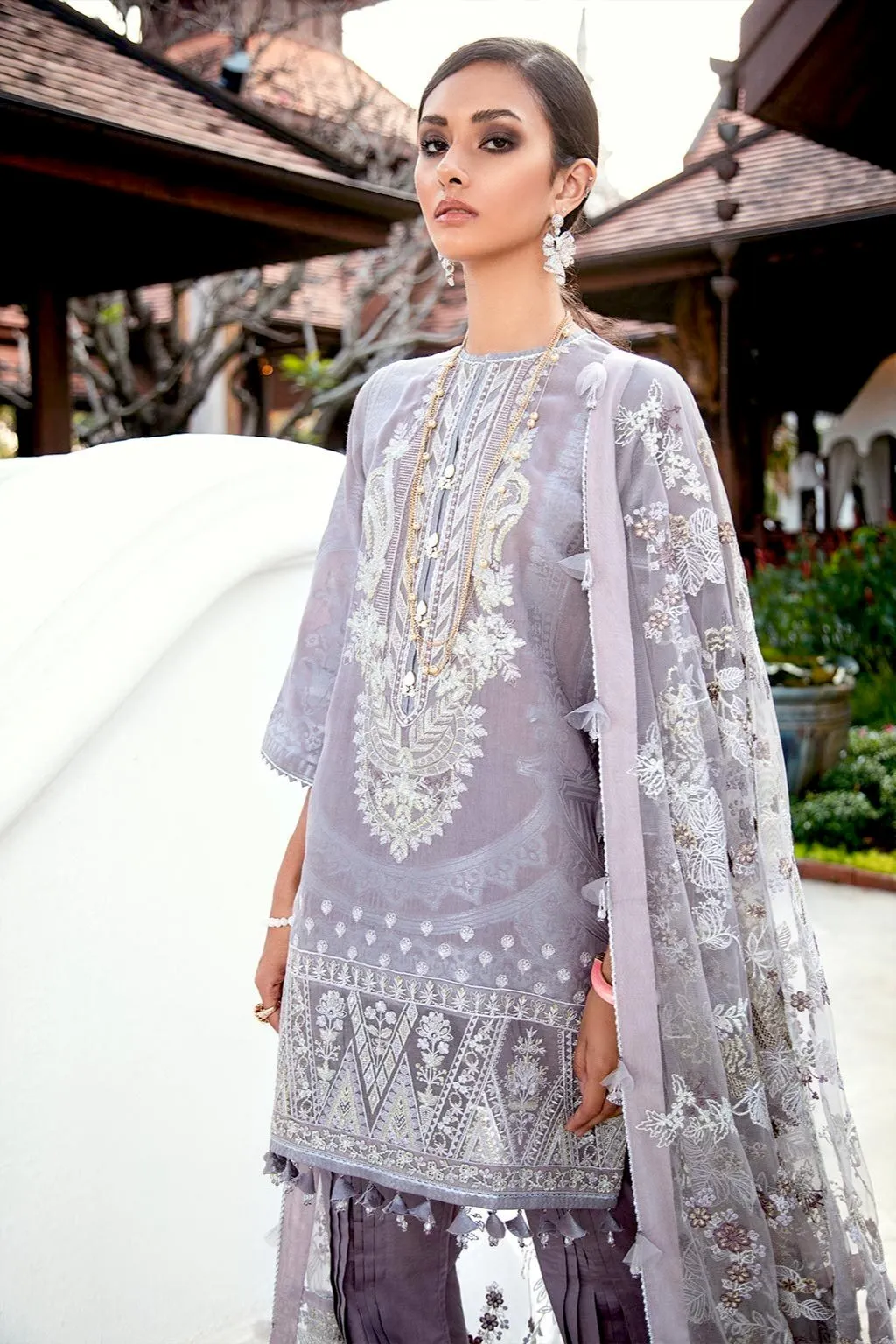 Baroque Luxury Lawn Collection 2020 – Lilac Mist