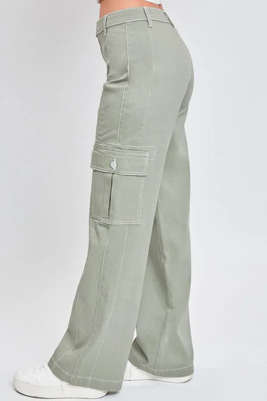 Grnte-Green Tea Junior High Rise Cargo Pant With Front Seam Detail