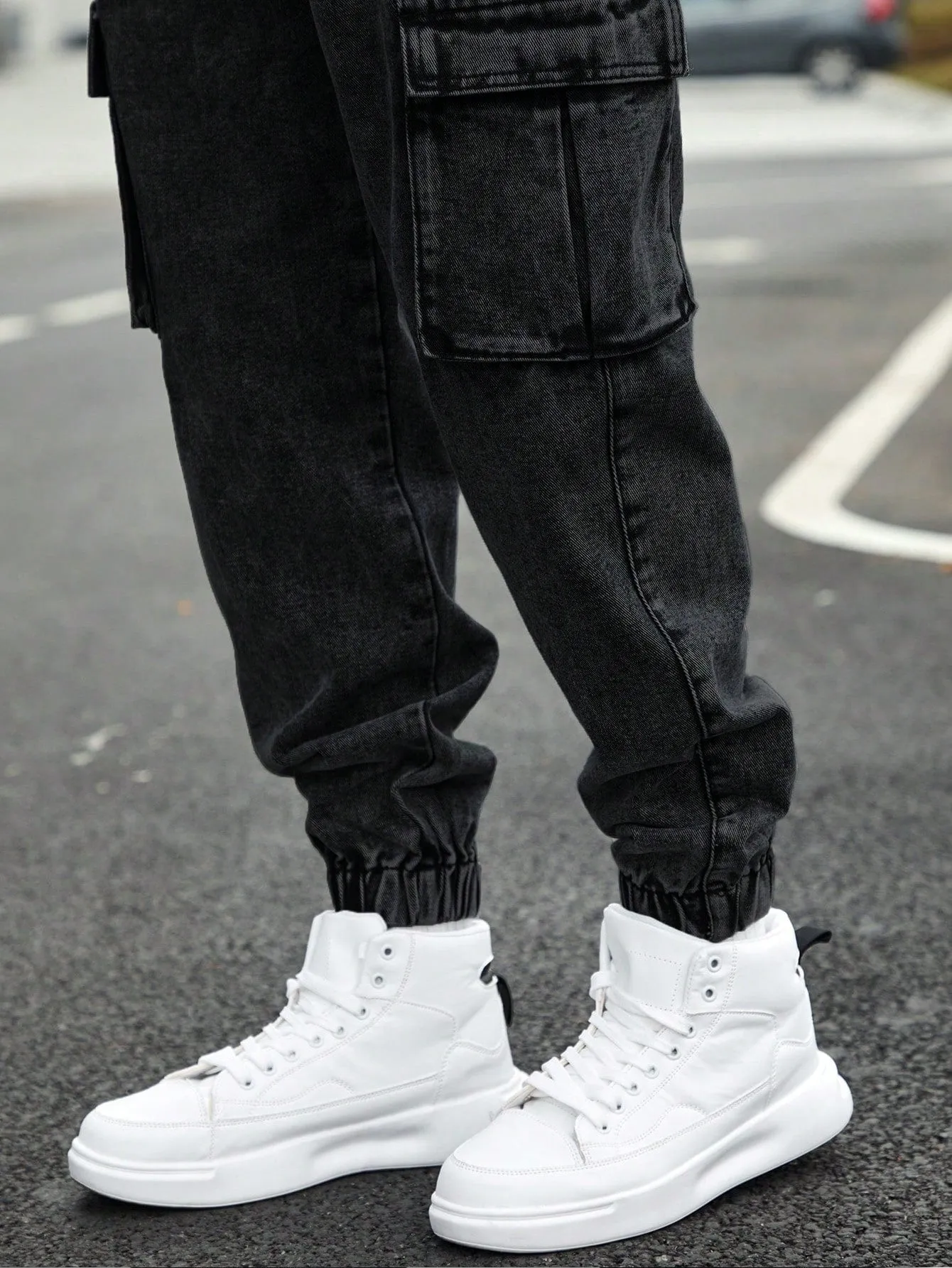 Men'S Drawstring Waist Cargo Denim Pants With Slanted Pockets