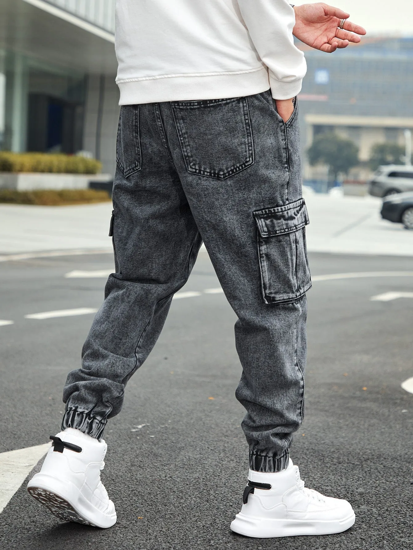 Men'S Drawstring Waist Cargo Denim Pants With Slanted Pockets