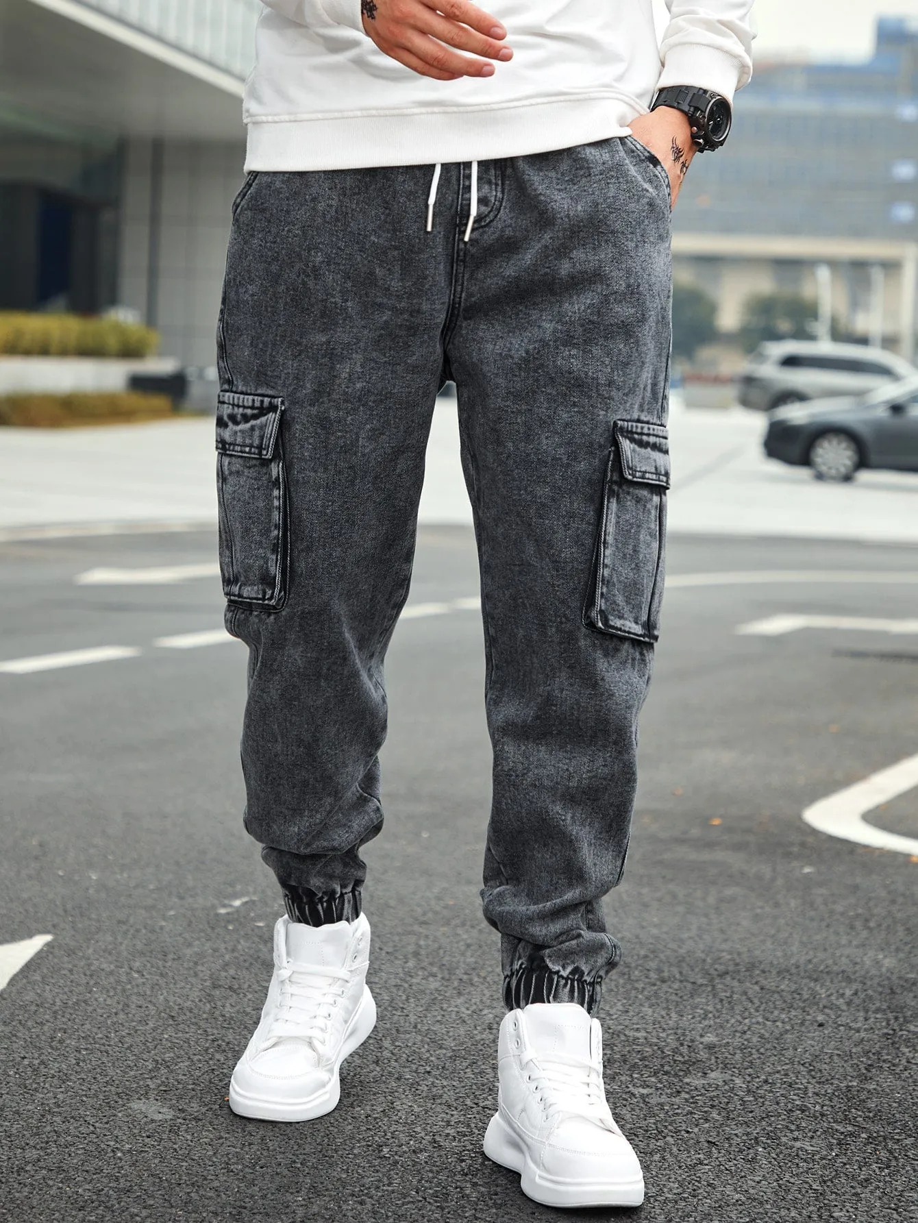 Men'S Drawstring Waist Cargo Denim Pants With Slanted Pockets