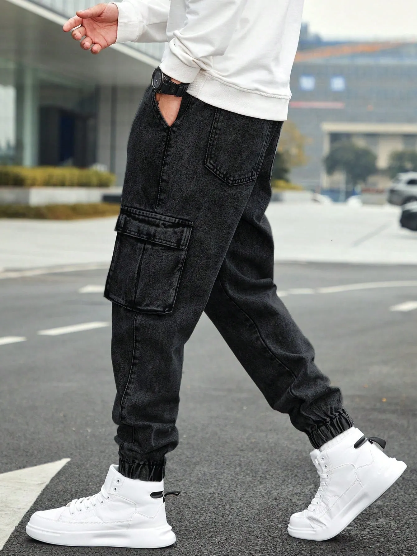 Men'S Drawstring Waist Cargo Denim Pants With Slanted Pockets